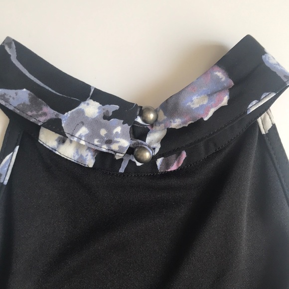 HALTER FLORAL DRESS - Picture 5 of 5